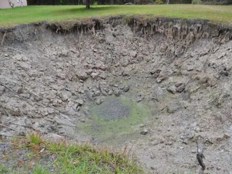 Sinkhole Remediation Services in Lake Wales